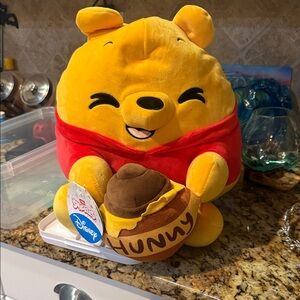 Winnie the Poo snuggle